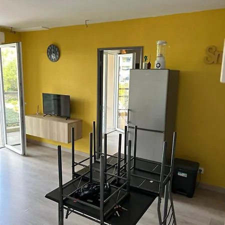 Tosca Opera דירה *